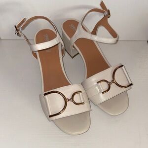 Geox  Italian leather Cream Sandals with Gold Accent buckles! Like new! Size 10